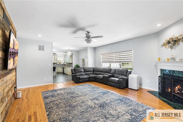 2 Namsan Drive, Monroe, NJ 08831