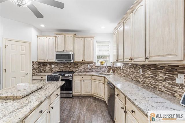 2 Namsan Drive, Monroe, NJ 08831
