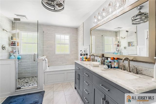 2 Namsan Drive, Monroe, NJ 08831