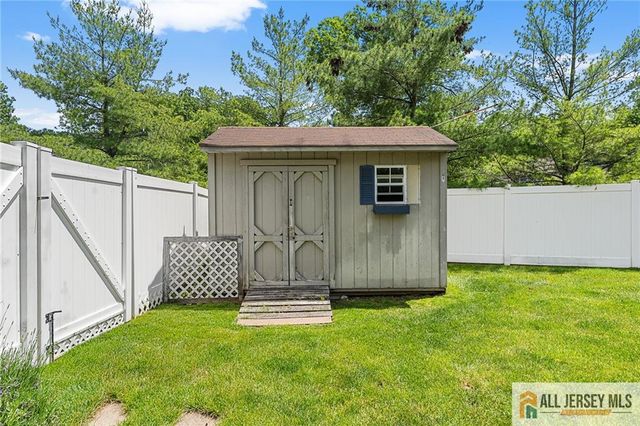 2 Namsan Drive, Monroe, NJ 08831