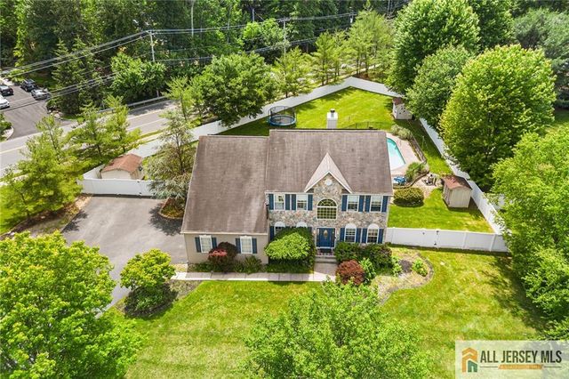 2 Namsan Drive, Monroe, NJ 08831