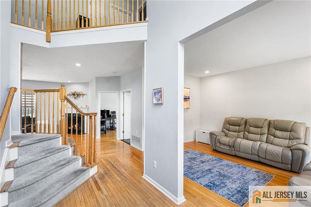 2 Namsan Drive, Monroe, NJ 08831