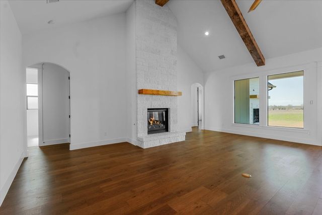 12721 W FM 4, Godley, TX 76044