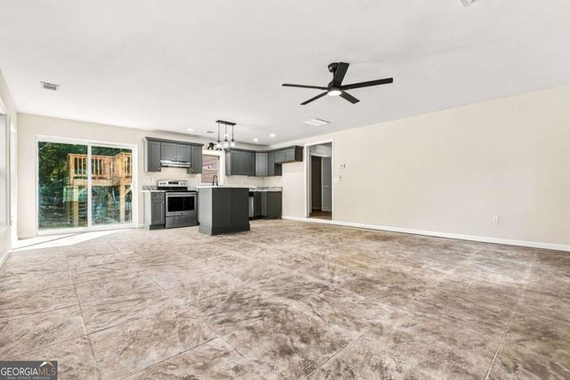 745 Cedar Creek Way, Woodstock, GA 30189