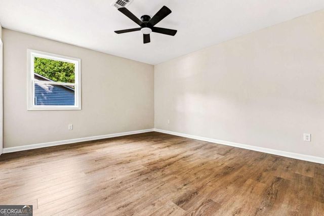745 Cedar Creek Way, Woodstock, GA 30189