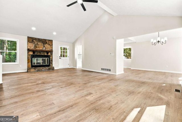 745 Cedar Creek Way, Woodstock, GA 30189
