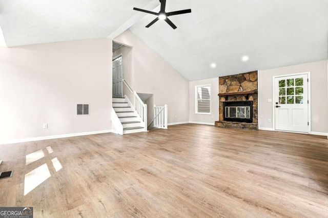 745 Cedar Creek Way, Woodstock, GA 30189