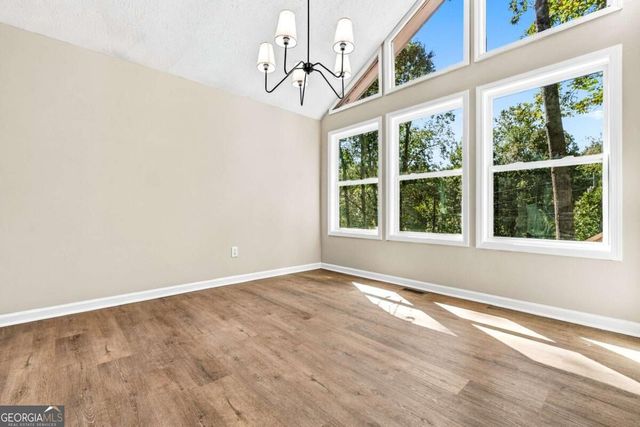 745 Cedar Creek Way, Woodstock, GA 30189