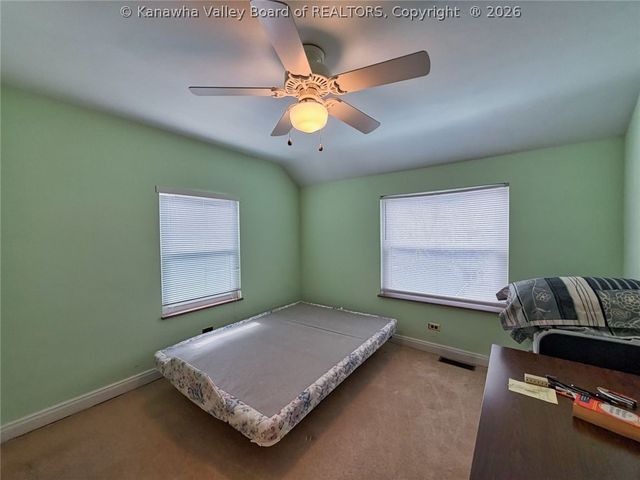 803 Maple Road, Charleston, WV 25302