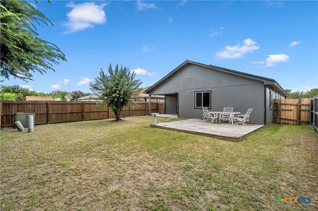 2814 Blackburn Dr, Killeen, TX 76543