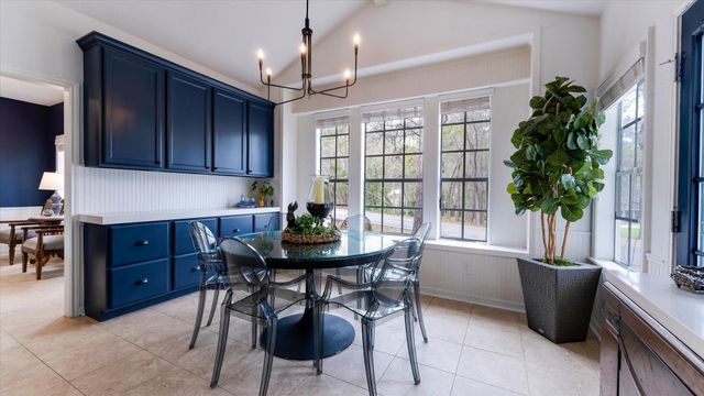 100 Lords Circle, Coldspring, TX 77331