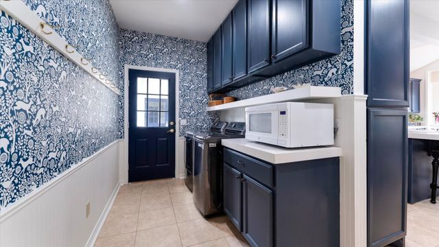 100 Lords Circle, Coldspring, TX 77331