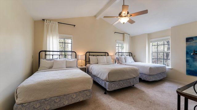 100 Lords Circle, Coldspring, TX 77331