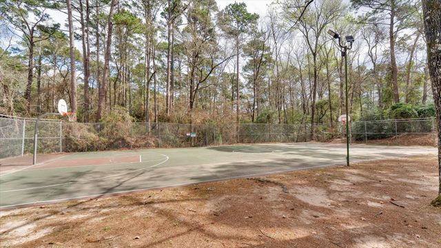 100 Lords Circle, Coldspring, TX 77331