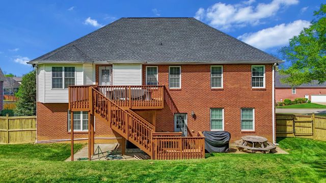 2235 Jasmine Dr, Clarksville, TN 37043
