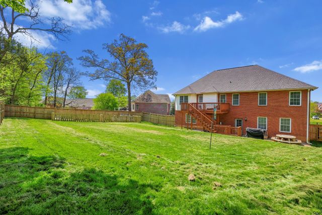 2235 Jasmine Dr, Clarksville, TN 37043