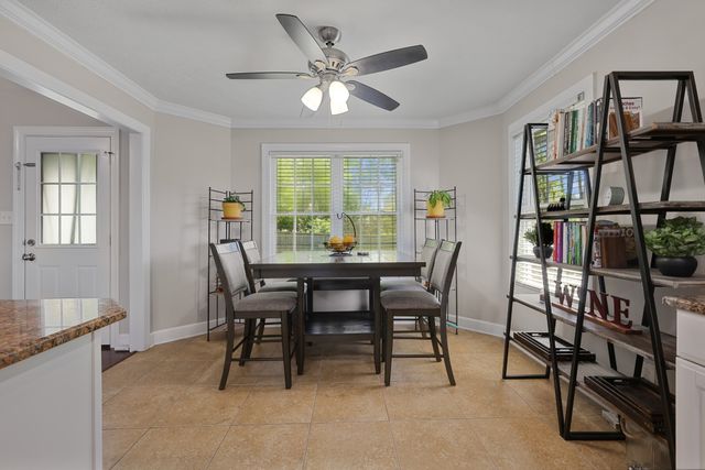 2235 Jasmine Dr, Clarksville, TN 37043
