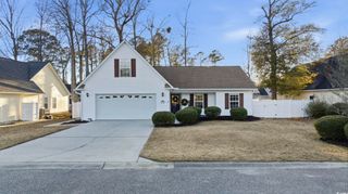 247 Sienna Dr., Little River, SC 29566