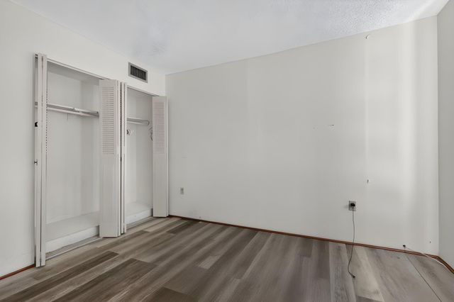 2780 NE 183RD Street 112, Aventura, FL 33160