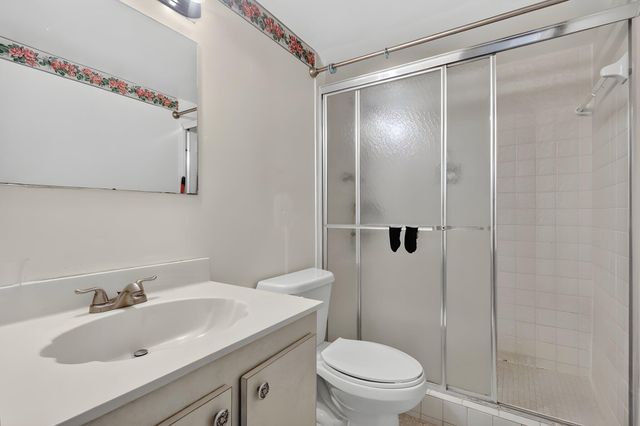 2780 NE 183RD Street 112, Aventura, FL 33160