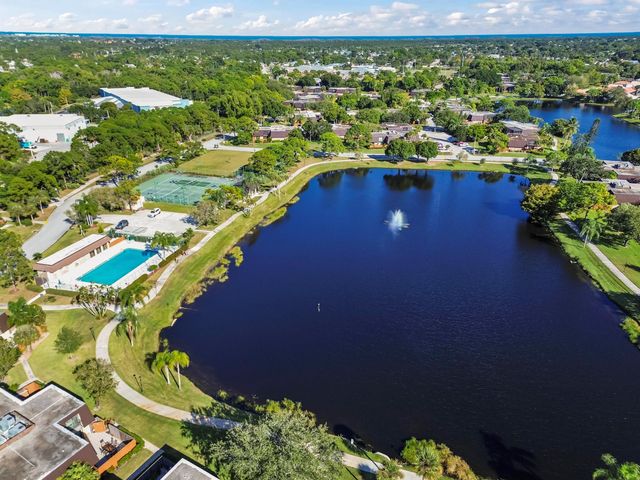 5708 SE Windsong Lane, Stuart, FL 34997