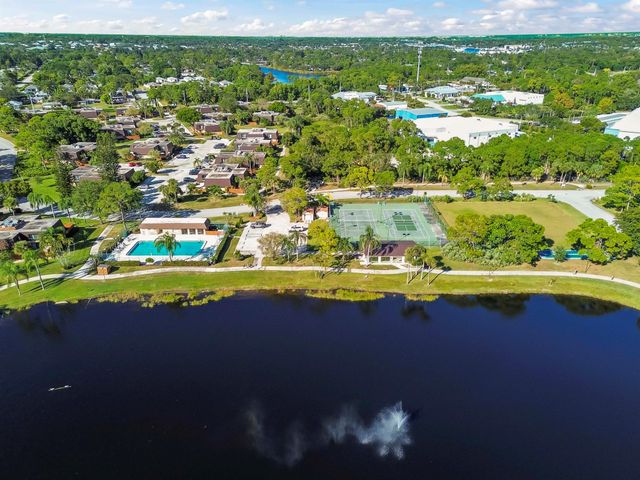 5708 SE Windsong Lane, Stuart, FL 34997