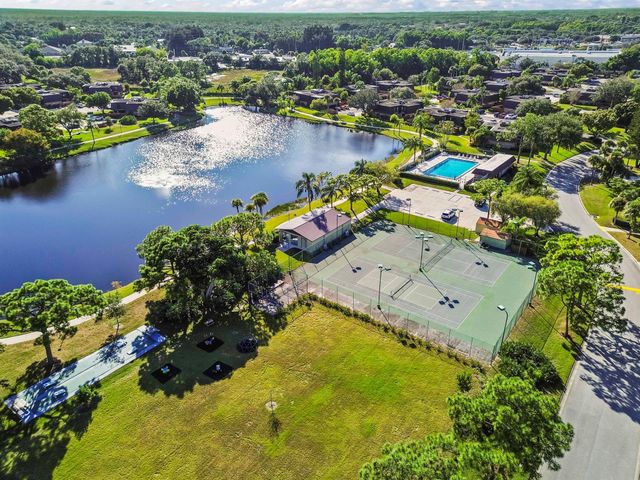 5708 SE Windsong Lane, Stuart, FL 34997