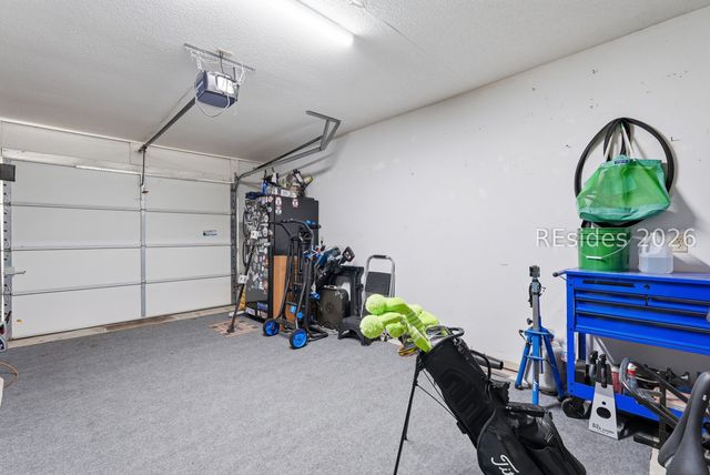 7 Woodbine Dr, Beaufort, SC 29907