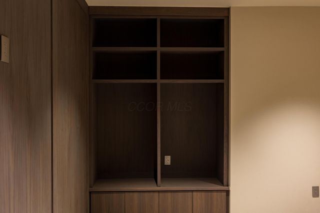 3134 Asbury Drive, Columbus, OH 43221