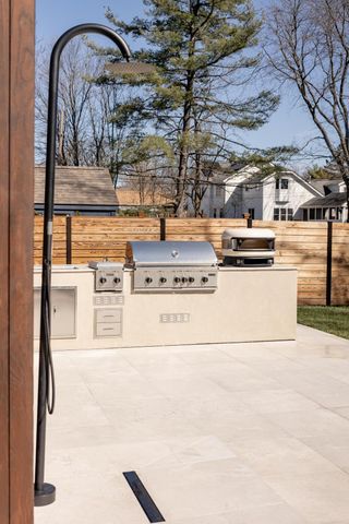 3134 Asbury Drive, Columbus, OH 43221