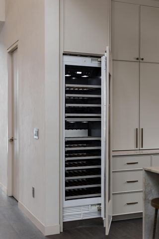 3134 Asbury Drive, Columbus, OH 43221