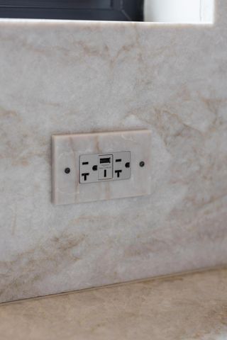 3134 Asbury Drive, Columbus, OH 43221