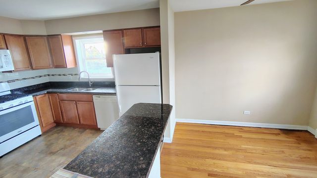 539 Ida Court 2, Mount Prospect, IL 60056