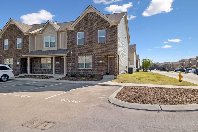 4039 Utica St, Smyrna, TN 37167