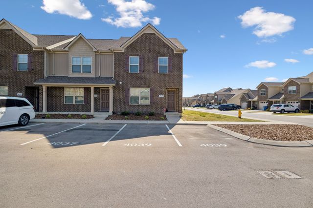 4039 Utica St, Smyrna, TN 37167