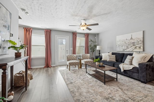 4039 Utica St, Smyrna, TN 37167