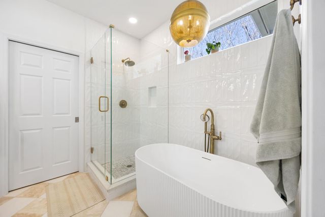 2510 Thornton RD, Austin, TX 78704