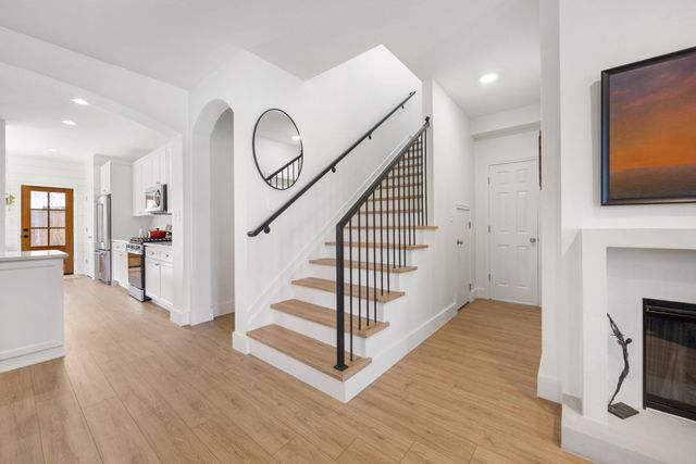 2510 Thornton RD, Austin, TX 78704