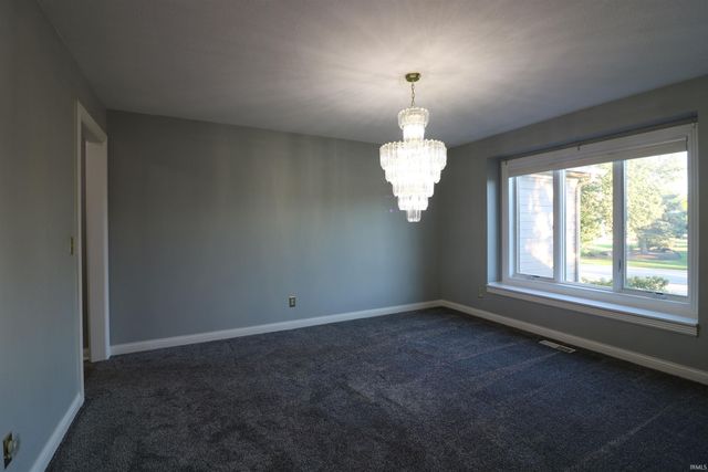 2911 Barry Knoll Way, Fort Wayne, IN 46845