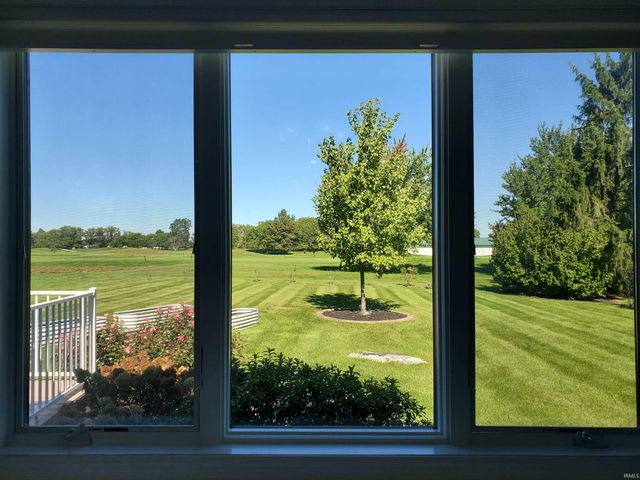 2911 Barry Knoll Way, Fort Wayne, IN 46845