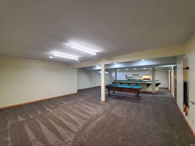 2911 Barry Knoll Way, Fort Wayne, IN 46845