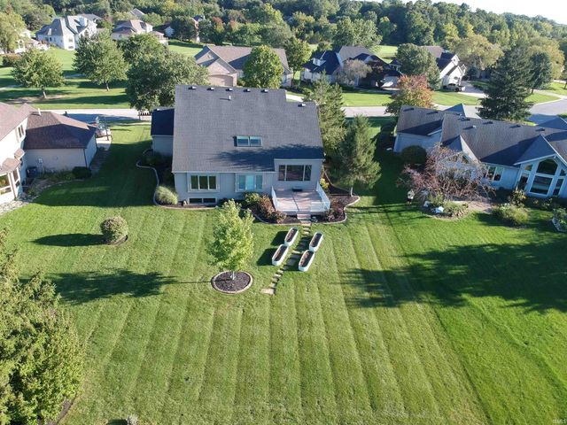 2911 Barry Knoll Way, Fort Wayne, IN 46845
