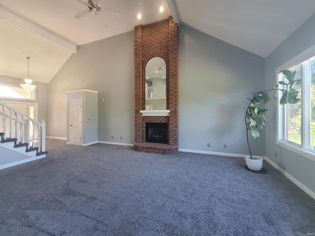 2911 Barry Knoll Way, Fort Wayne, IN 46845