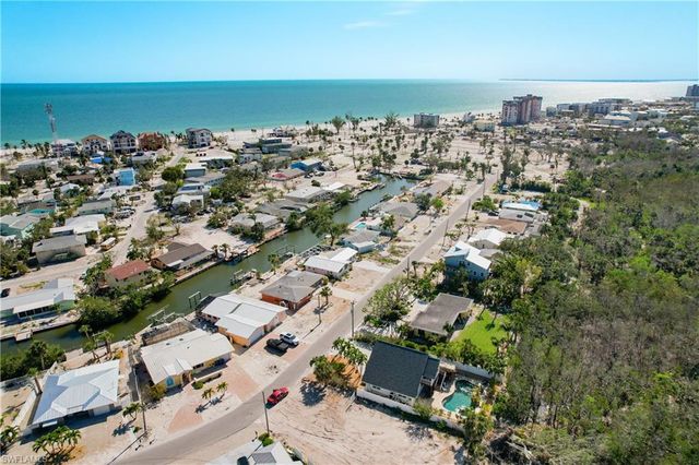 309 Donora BLVD, Fort Myers Beach, FL 33931