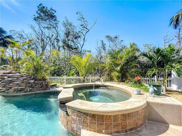 309 Donora BLVD, Fort Myers Beach, FL 33931