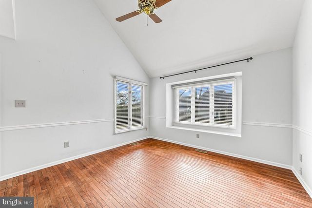 1112 MEWS LN, West Chester, PA 19382