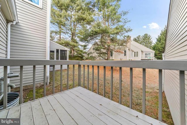 1112 MEWS LN, West Chester, PA 19382