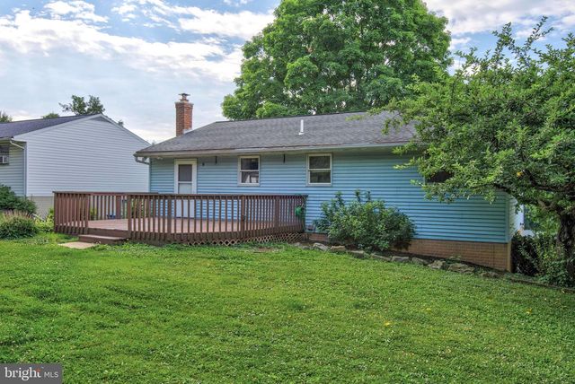 3169 THISTLE DR, Lancaster, PA 17601