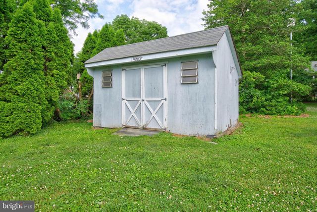 3169 THISTLE DR, Lancaster, PA 17601