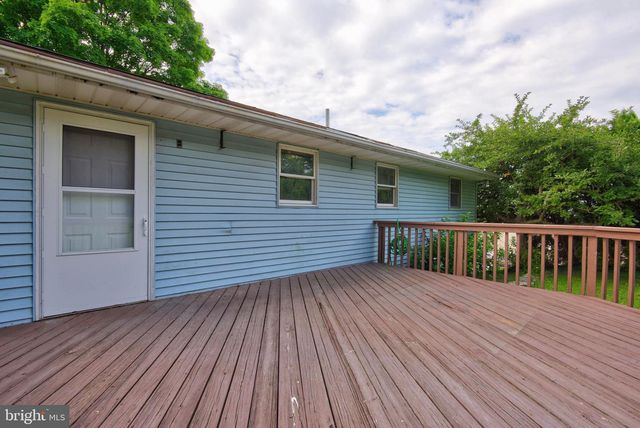 3169 THISTLE DR, Lancaster, PA 17601